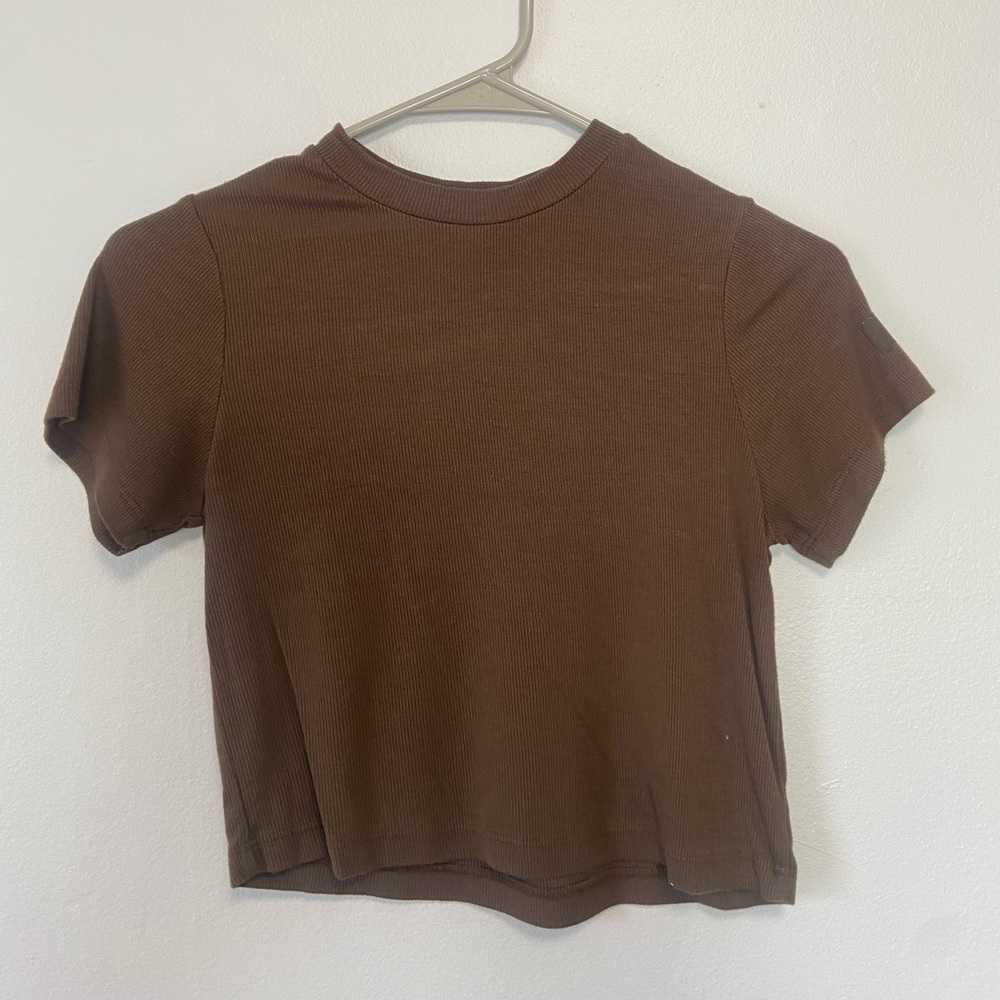 SET ACTIVE crop top